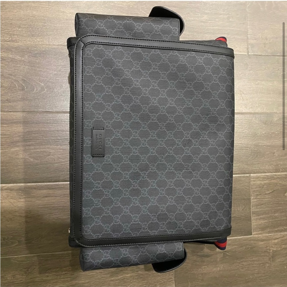 Authentic Gucci GG Supreme diaper bag